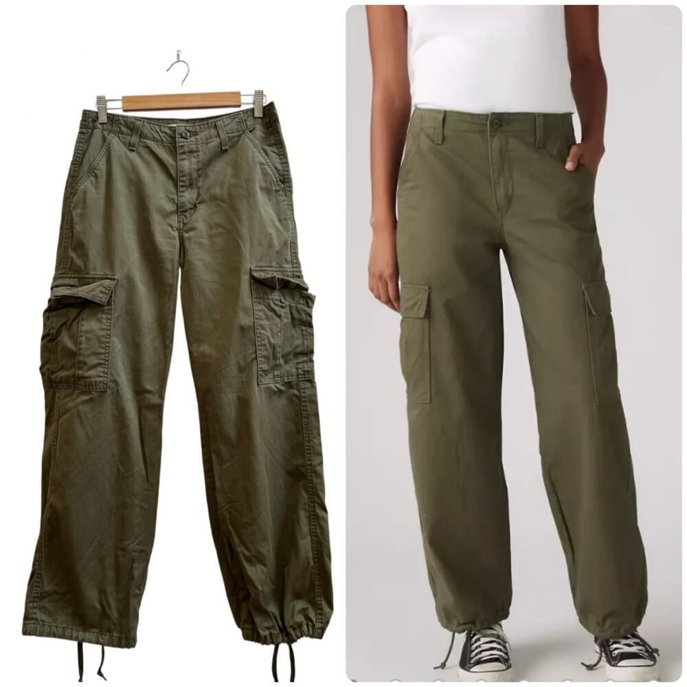 Levi’s Army Green Cotton Utility Twill 94’ Baggy Cargo Pants Size 27 Tiny Rip